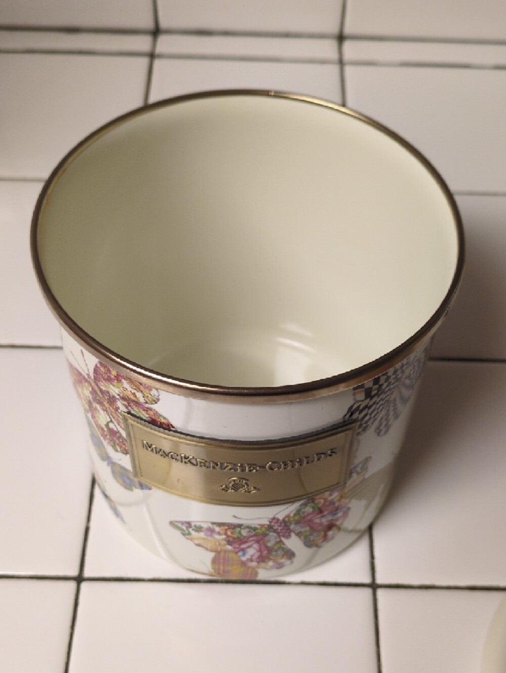 Butterfly Enameled Jar with Butterfly w/ Lid Knob - Cream & Gold - Picture 2 of 6